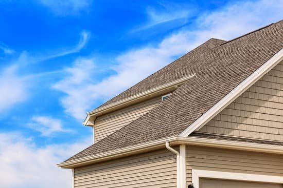 Hip Vs Gable Roof – What’s The Difference?